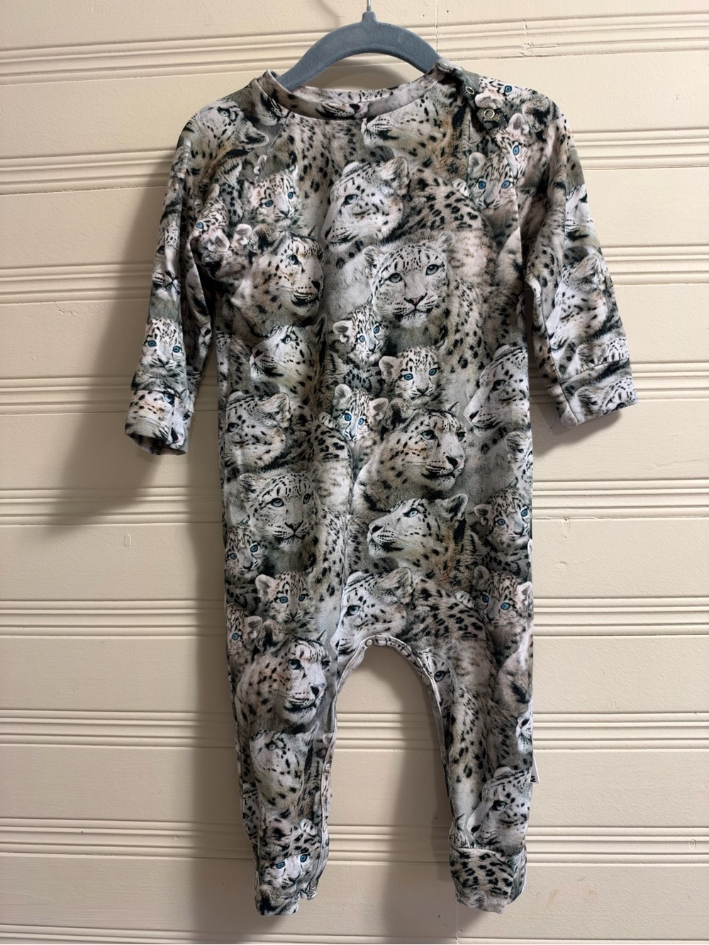 Molo Snow Leopard Print Long Sleeve Baby Romper Size 74